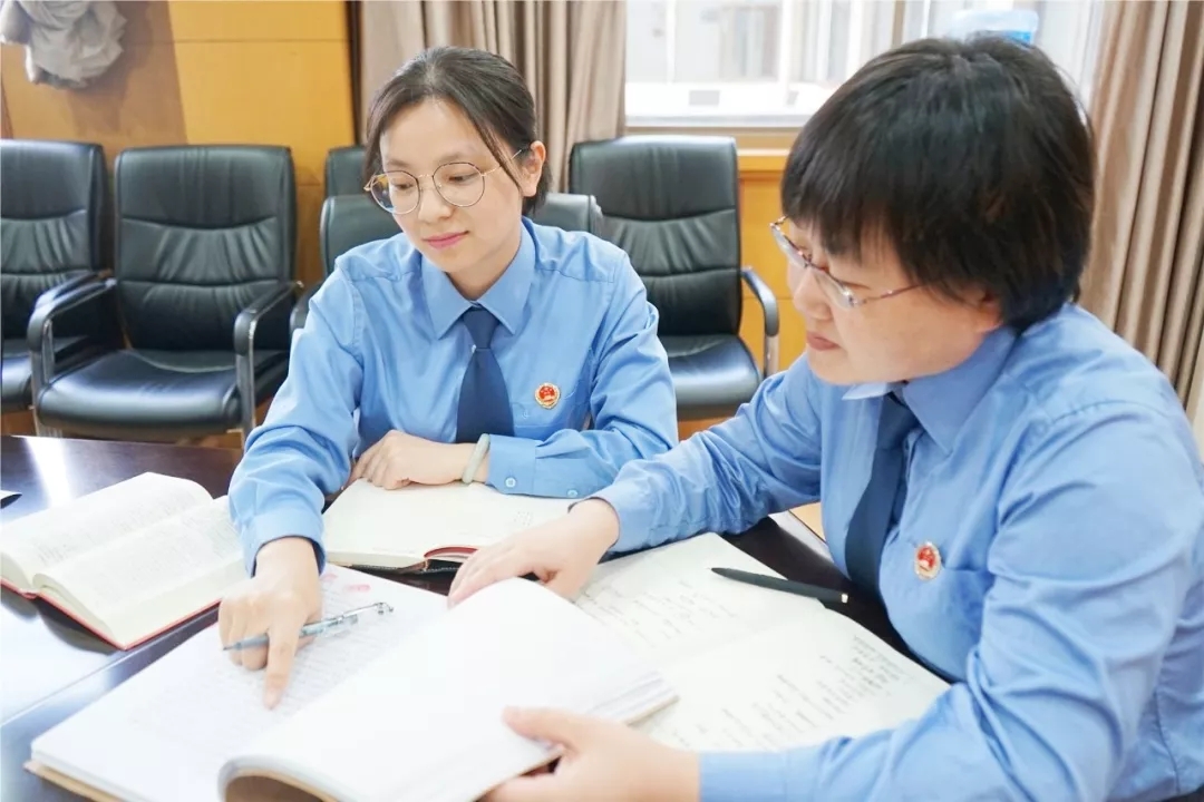 邱洁检察蓝你的名字叫不悔